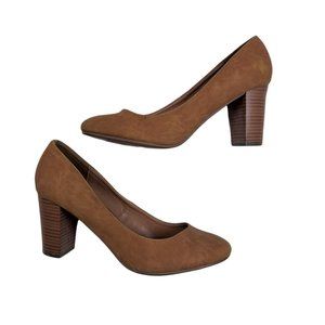 CALL IT SPRING Chunky Heel Neutral Heels (Size 8)